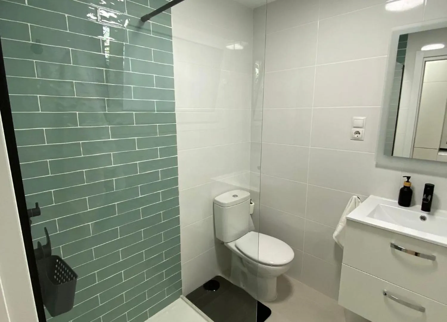 Precioso Apartamento Con Jardin Fuengirola